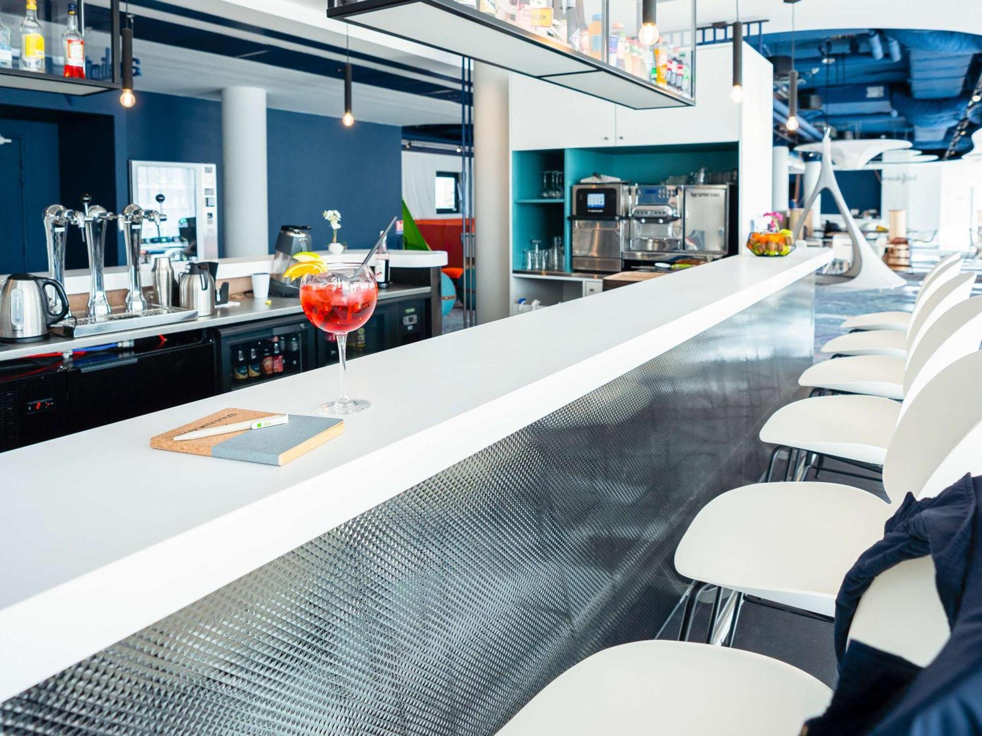 ホテル Ibis Styles Paris Orly Airport パライユ・ヴィエイユ・ポスト エクステリア 写真